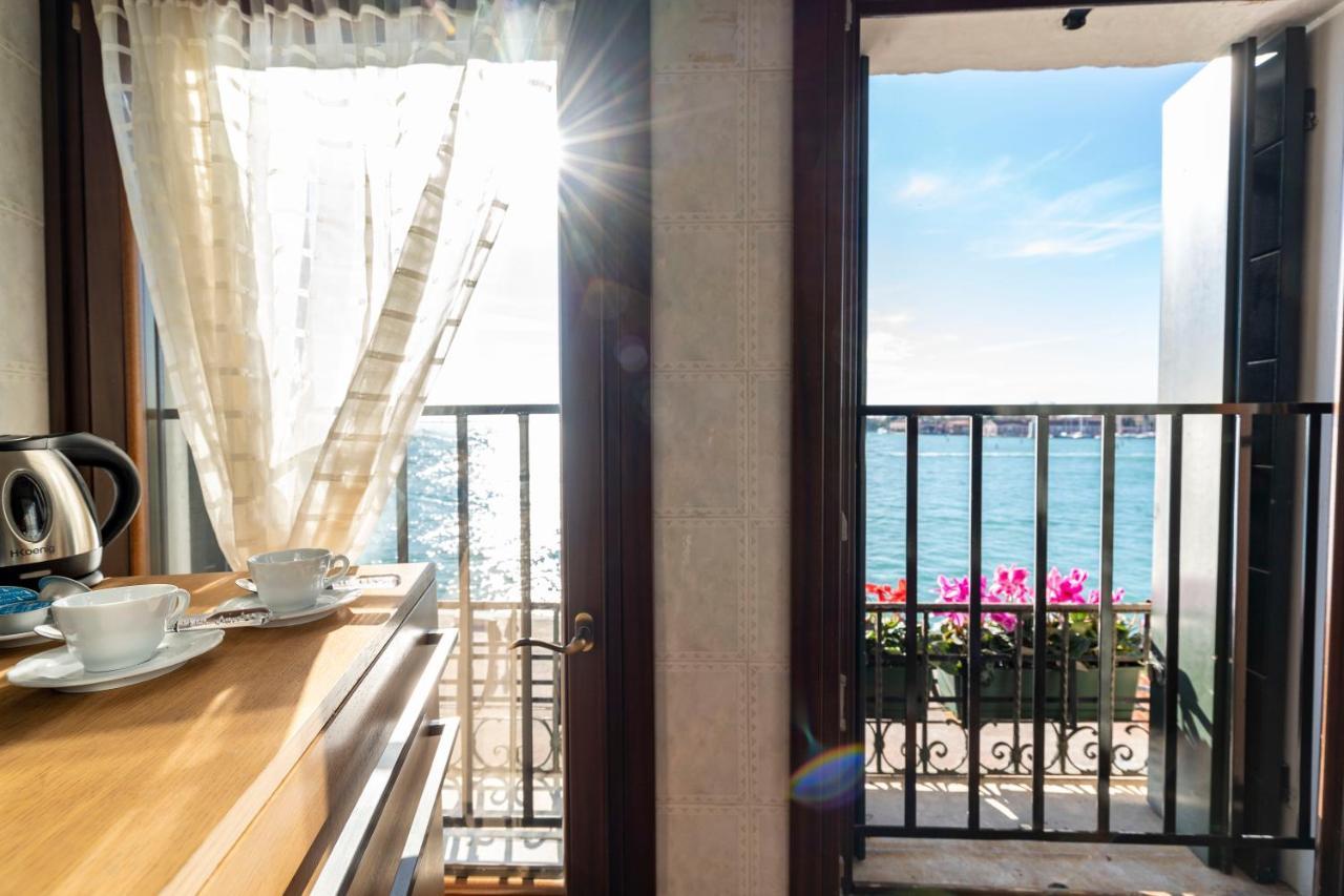 Fenix Turandot Suite Venedig Exteriör bild