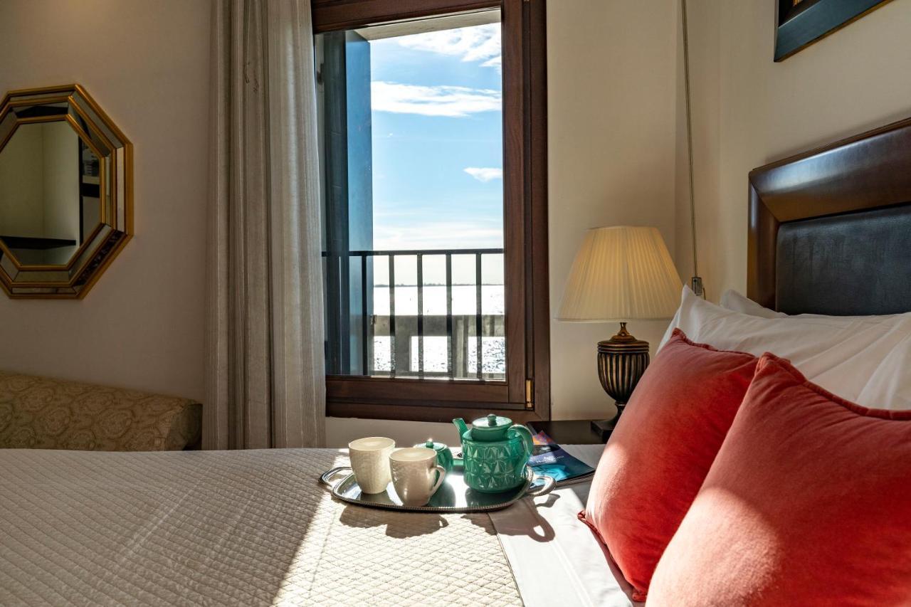 Fenix Turandot Suite Venedig Exteriör bild